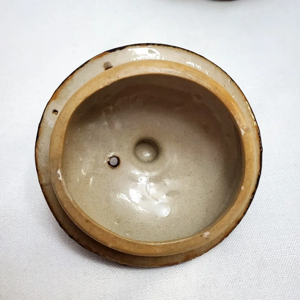 Chinese‎ Red Glazed Porcelain Stoneware  Lid Or Top ◇ Pottery ◇ Beautiful!